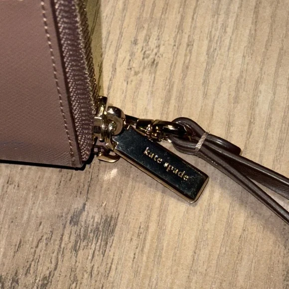 Kate Spade Large Flat Continental Wallet Staci - Dusk Cityscape NWT - Picture 4 of 13